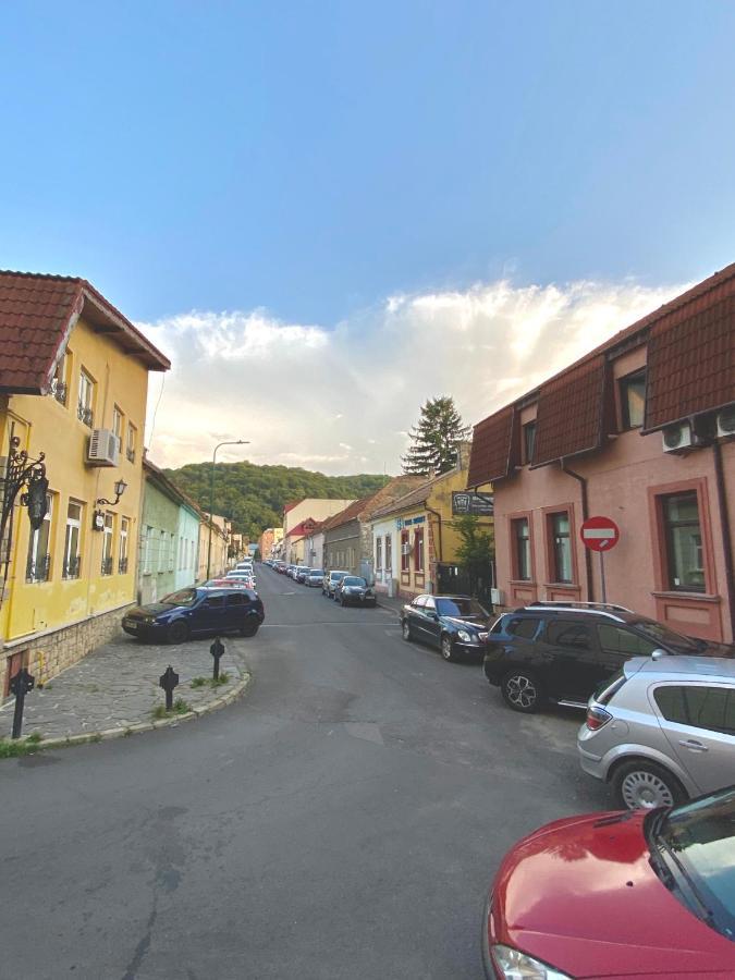 Hotel Casa Pino Braszów Zewnętrze zdjęcie