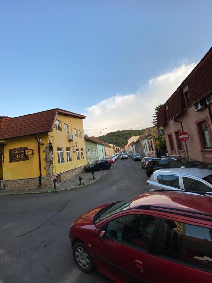 Hotel Casa Pino Braszów Zewnętrze zdjęcie